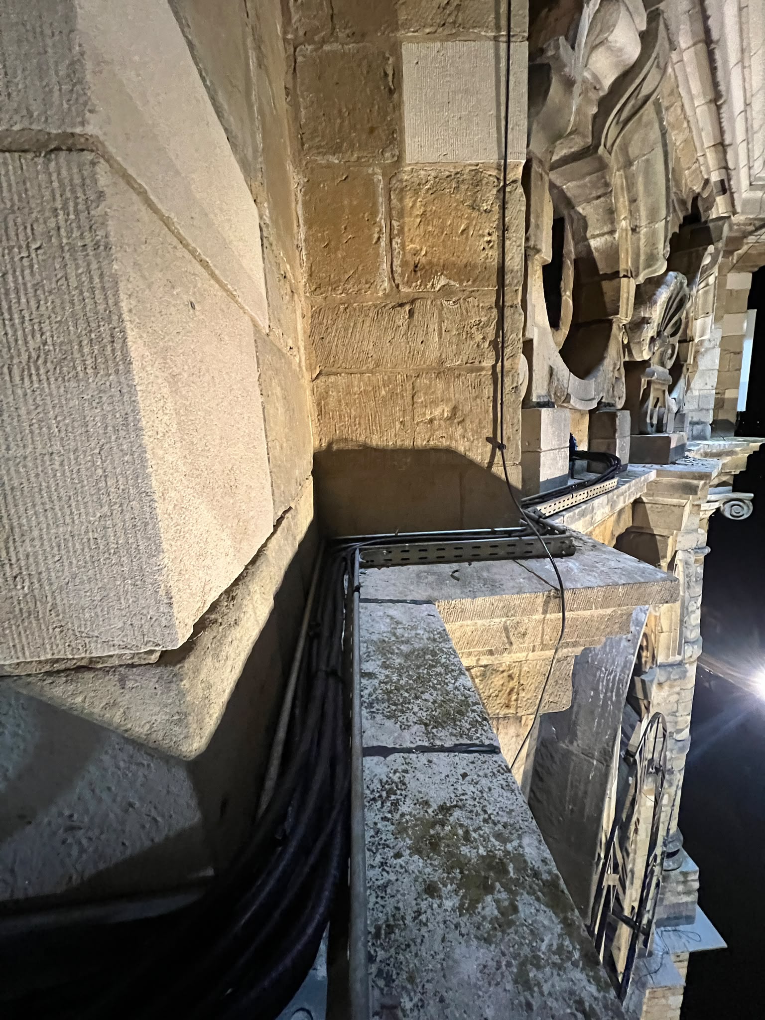 Dincolo de înălțime. Dincolo de obișnuit. | REXENERG